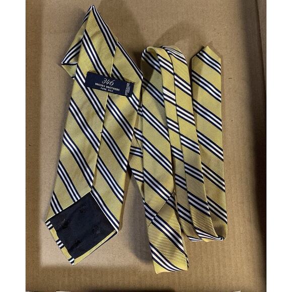 Brooks Brothers 346 Pure Silk Tie Yellow Blue & White Striped ~O013 - Picture 1 of 2